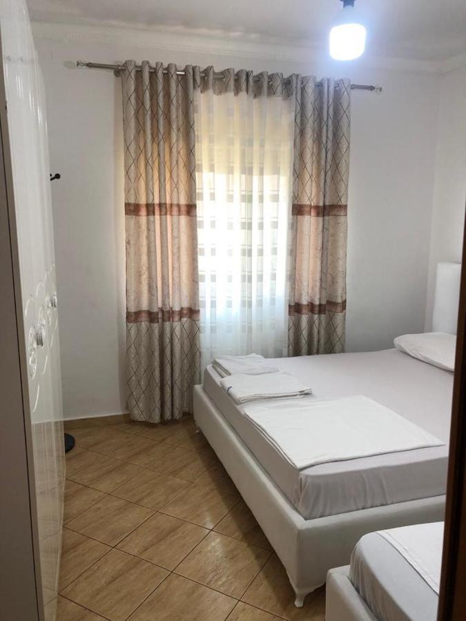 H&G Seaview Apartments Durrës Buitenkant foto