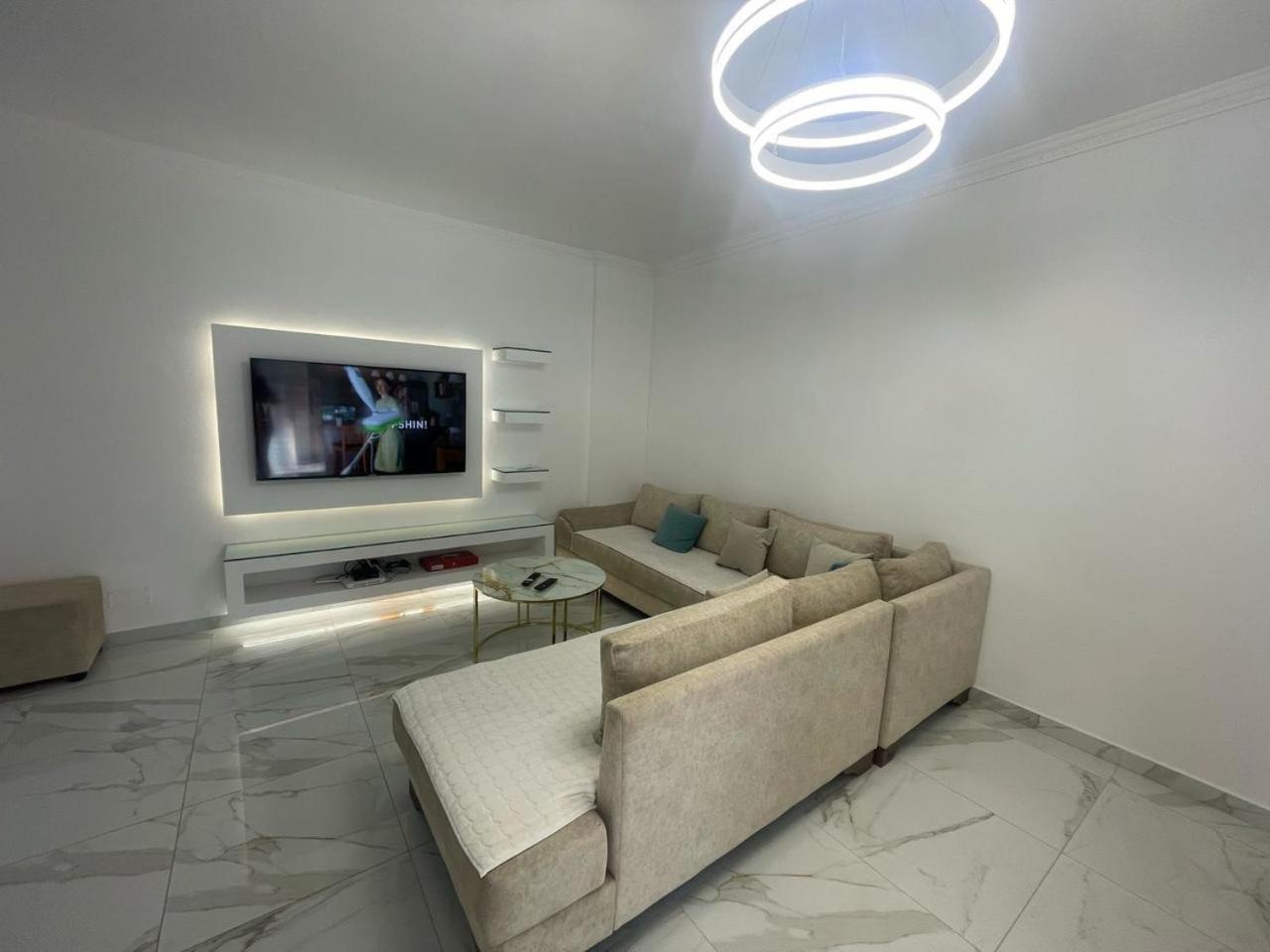 H&G Seaview Apartments Durrës Buitenkant foto