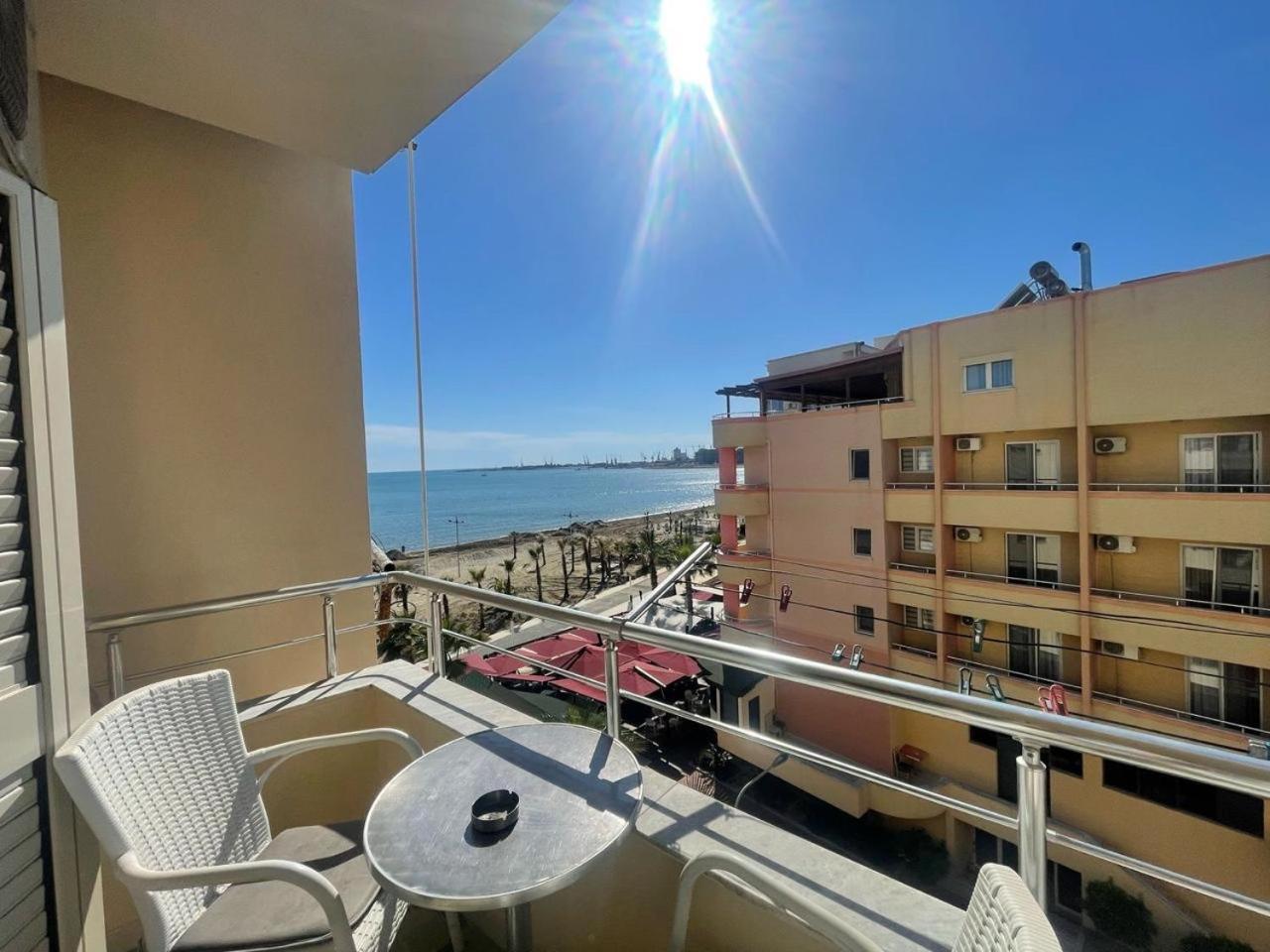 H&G Seaview Apartments Durrës Buitenkant foto